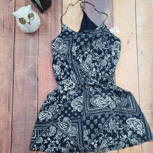 Aeropostale Spaghetti strap Paisley mini dress